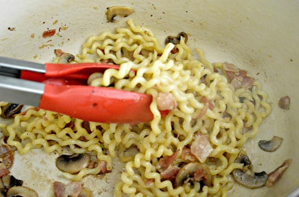 Pasta Carbonara With Mushrooms Recipe