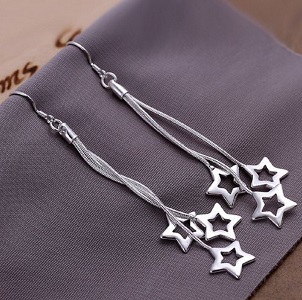 3 Star Dangle Earrings Deal