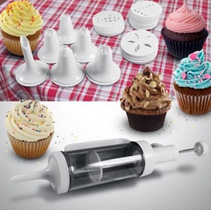 Cake Decorating Kit Deals