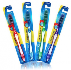 oral-b-shiny-clean-toothbrushes